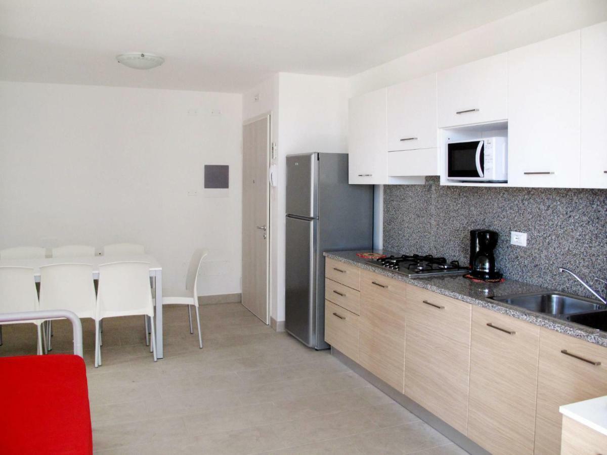 Apartment Fiore-2 By Interhome Линяно Сабиадоро Екстериор снимка